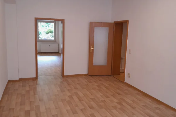 Bodensanierung und Beschichtung mit Laminat